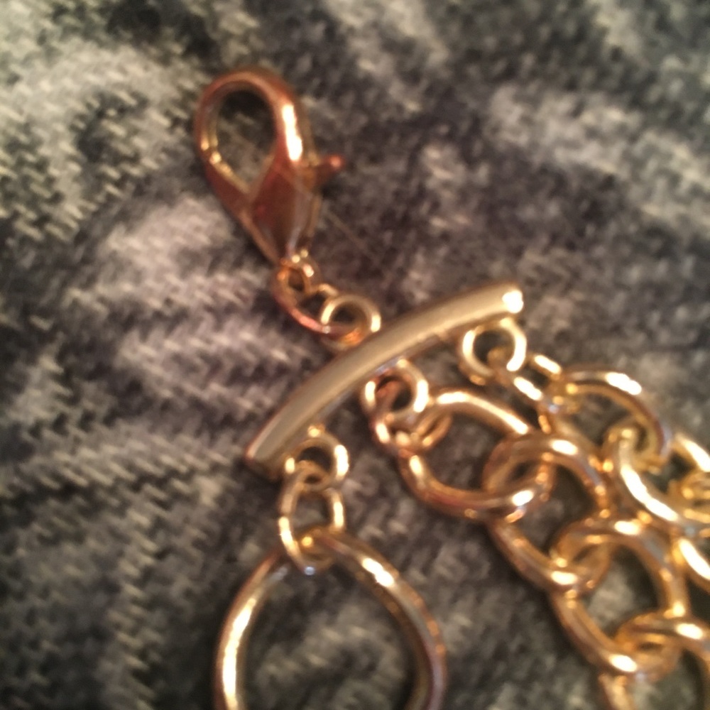 Statement Necklace - Picture 3 of 8
